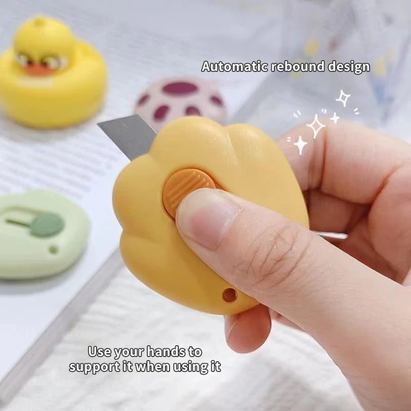 3PC Mini Telescopic Practical Knife Art Knife Is Very Suitable for DIY Manual Letter Opening and Small Box Wallpaper Cutting