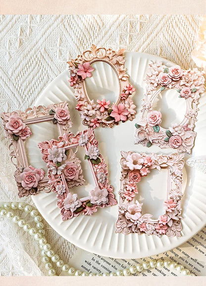 10Sheets/Bag Hollow Relief Retro Frame Collage Card European Flower Photo Frame Hand Account Decoration Material