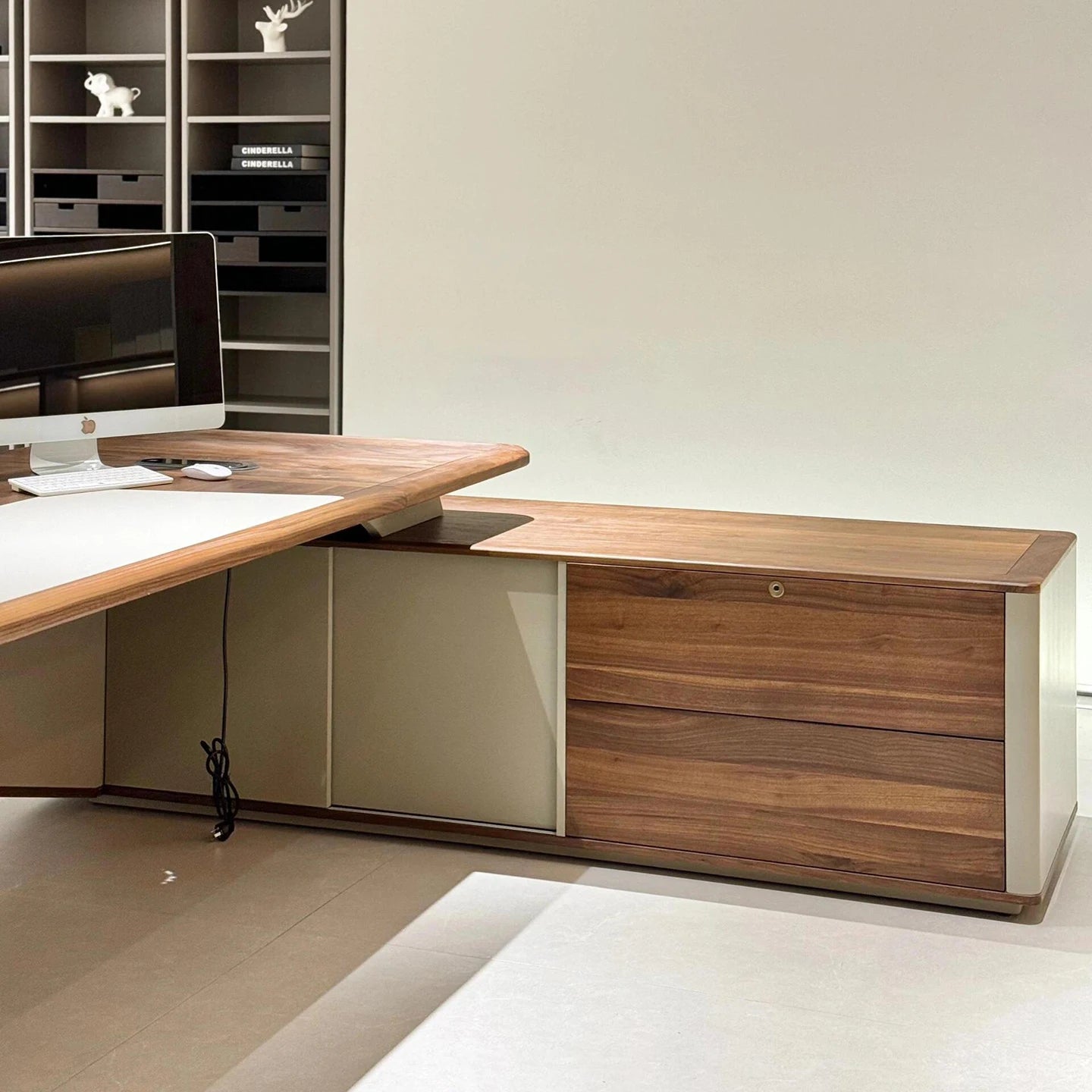 Wooden Fashion Office Desk Simple Creative Cheap Interior Big Size Office Desk Save Space Meuble Bureau Chinese Style Furniture