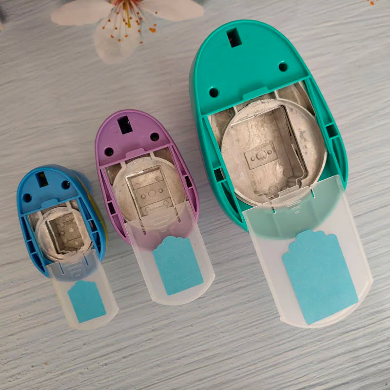 1.5'' 2" 3" DIY Paper Tag Photo Frame Card Cutter Scrapbook Large-scale Embossing device Hole Punch Kids Handmade Craft Gift Cut